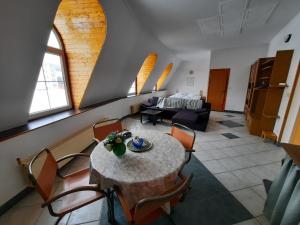 Posezení v ubytování Hotel Koruna