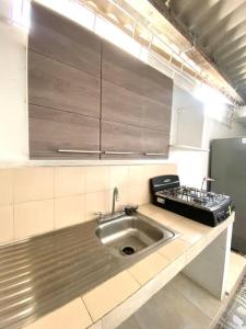 Kuchnia lub aneks kuchenny w obiekcie 2023 Apartamentos Múltiples Segundo Piso Casa Independiente
