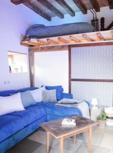 Część wypoczynkowa w obiekcie Eco lodge Carbonaccio
