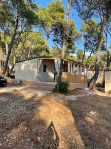 Fotografie z fotogalerie ubytování OAZA MIRA 2 Mobile House - Camp Baško Polje v destinaci Baška Voda