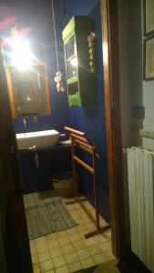 Een badkamer bij Casa Elena Pietrasanta
