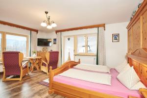 TV a/nebo společenská místnost v ubytování Landhaus Maltermoos + 21 fotografií