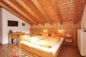 Postel nebo postele na pokoji v ubytování Landhaus Maltermoos