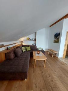 Posezení v ubytování Ferienwohnung Holzmaier