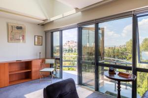 Arditou Akropolis Apartments-Suites 발코니 또는 테라스