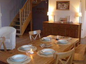 Imagen de la galería de Maison neuve à Bangor, proche plage et décoration soignée - FR-1-418-55, en Bangor 5 fotos más