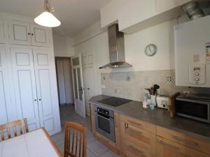 Cuisine ou kitchenette dans l'établissement Appartement Annecy, 4 pièces, 6 personnes - FR-1-432-13