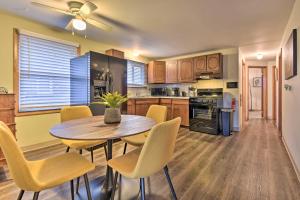Kjøkken eller kjøkkenkrok på Modern Buffalo Vacation Rental - Near Airport