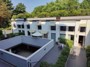 an overhead view of a building with a balcony at Feel Like Home In Milan in Milan