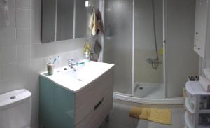 A bathroom at Appartement bord de mer-Aguilas