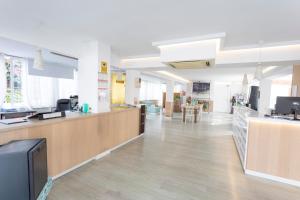 Vstupní hala nebo recepce v ubytování Hotel Raxa