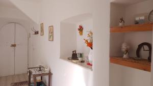 A kitchen or kitchenette at Majella National Park La Casa Di Nonna Maria