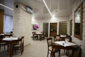 Εστιατόριο ή άλλο μέρος για φαγητό στο Izabella