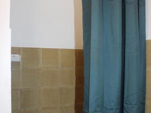 Um banheiro em Studio Albiez-Montrond, 1 pièce, 4 personnes - FR-1-618-22