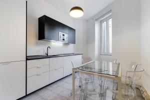 Köök või kööginurk majutusasutuses Re di Roma Guest House