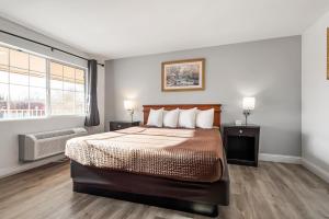 Gallery image of Grace Light Inn in Chico