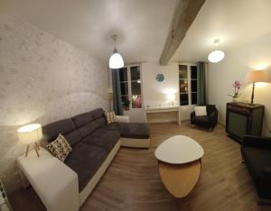 Posedenie v ubytovaní Le Duplex Saint Pry