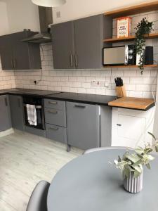 Køkken eller tekøkken på Wellesley Avenue, Queens Quarter