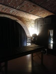 TV a/nebo společenská místnost v ubytování Villa Belvedere Langhe