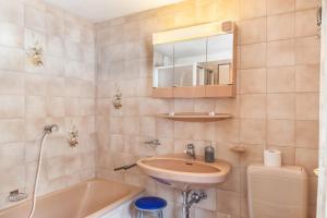 A bathroom at Ferienhaus Wechner