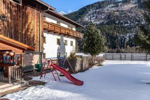 Ferienhaus Wechner during the winter
