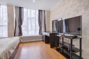 Μια τηλεόραση ή/και κέντρο ψυχαγωγίας στο Hotel Kazakhfilm +45 φωτογραφίες