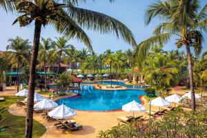 Bazén v ubytování Caravela Beach Resort nebo v jeho okolí