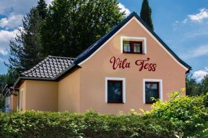Budova, kde se vila nachází