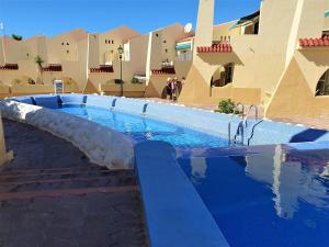 Bazén v ubytovaní Bajo el sol Wifi & Pools - Mareverde alebo v jeho blízkosti