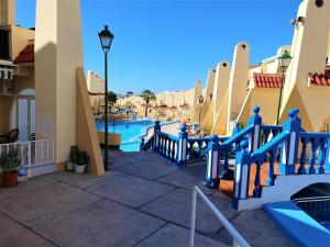 Bazén v ubytovaní Bajo el sol Wifi & Pools - Mareverde alebo v jeho blízkosti