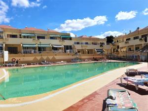 Bazén v ubytovaní Bajo el sol Wifi & Pools - Mareverde alebo v jeho blízkosti