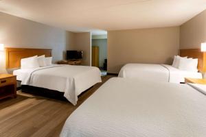 Katil atau katil-katil dalam bilik di Days Inn by Wyndham Birch Run