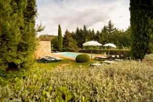 The swimming pool at or close to Casetta di Butia, Ginestra apartment with swimming pool