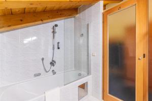 Koupelna v ubytování Hotel Tia Monte Nauders