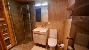 Ένα μπάνιο στο Heimstølen - Cabin at Sørbølfjell +27 φωτογραφίες