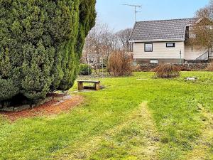 Сад в 6 person holiday home in SÖLVESBORG-By Traum