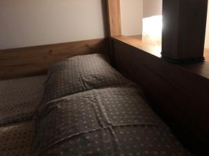 Rúm í herbergi á Latika Divcibare