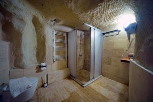A bathroom at Babili Cappadocia Cave