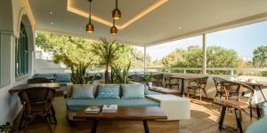 A seating area at Armonia