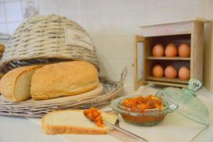 Foto dalla galleria di L'olivier Milos a Plaka Milou