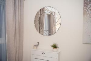 Fotografie z fotogalerie ubytování Stunning 2-Bed Apartment in Stevenage, Sleeps 5 with free Private Parking v destinaci Stevenage