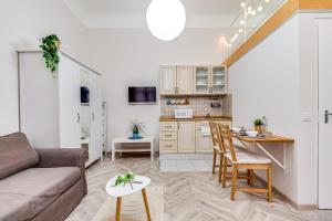 Kuchyňa alebo kuchynka v ubytovaní Vintage Apartment in the Jewish Quarter