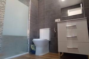 Ένα μπάνιο στο Comodoro Los Cristianos 301A +7 φωτογραφίες