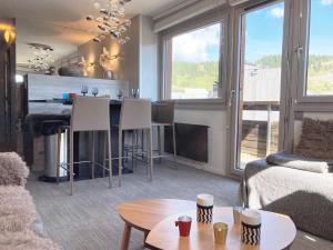 Nhà bếp/bếp nhỏ tại Appartement duplex lumineux 2 chambres, balcon, max 6 pers, wifi gratuit, Avoriaz - FR-1-634-20