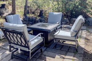 The Chalet at Kings Beach Unit 2的休息区