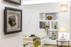 Fotografie z fotogalerie ubytování Naxian Nest 2BR Apart Near Beach - Semi Basement v destinaci Naxos Chora
