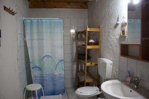 Kylpyhuone majoituspaikassa Dionisios