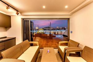 The Jade Hotel休息區