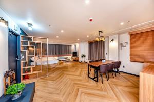 The Jade Hotel休息區