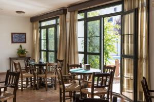 Posezení v ubytování Hotel Tugasa Sierra y Cal